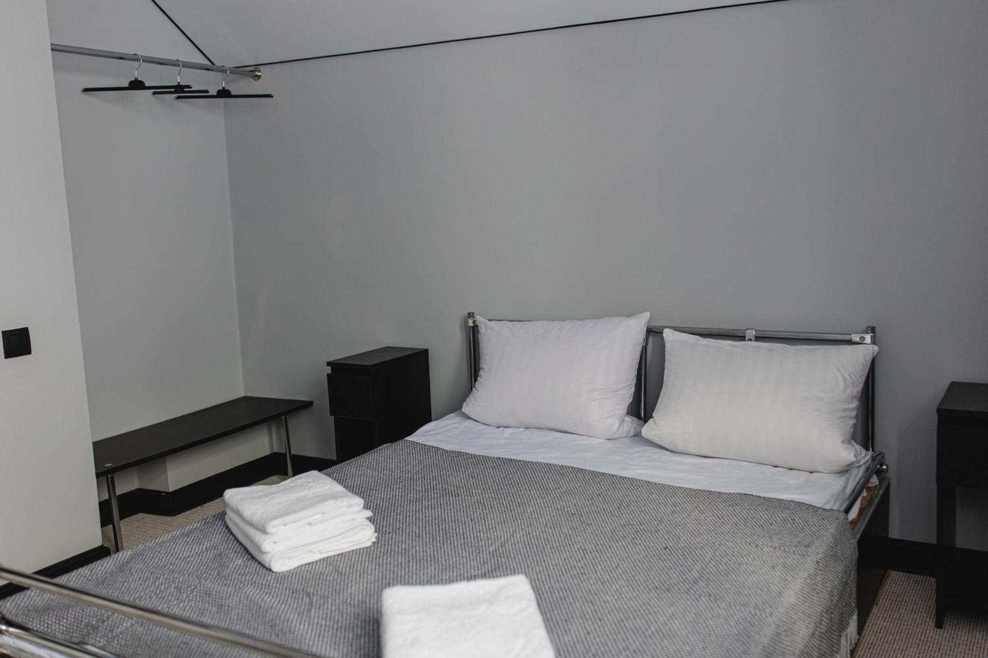 Kolyba Opryshkiv Hotell Nizhneye Selishche Rom bilde